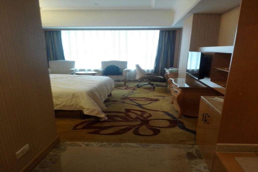 Vienna International Hotel Shenzhen Qianhai Bagian luar foto